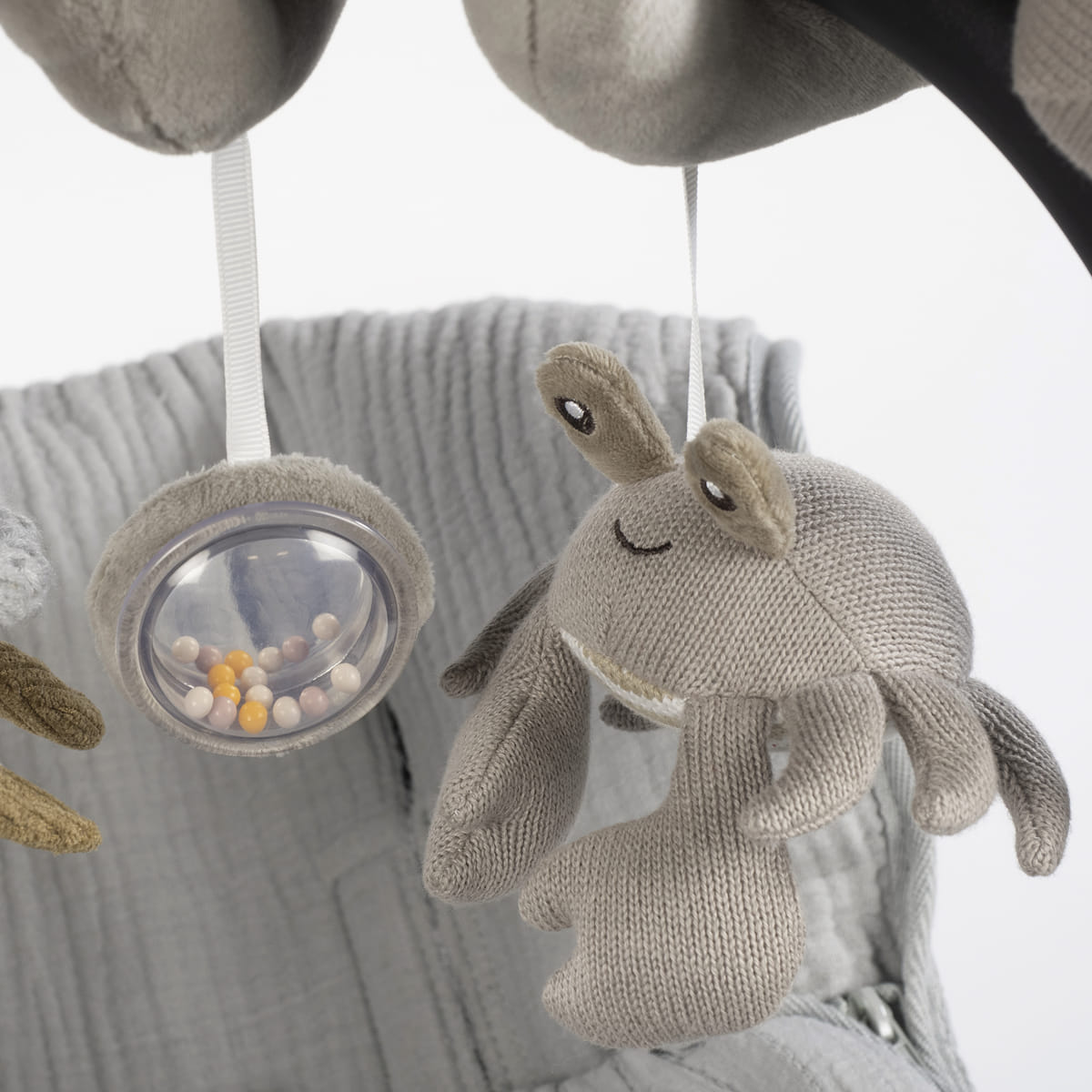 Brinquedo de Corda de Atividade - Olivia e Pepe