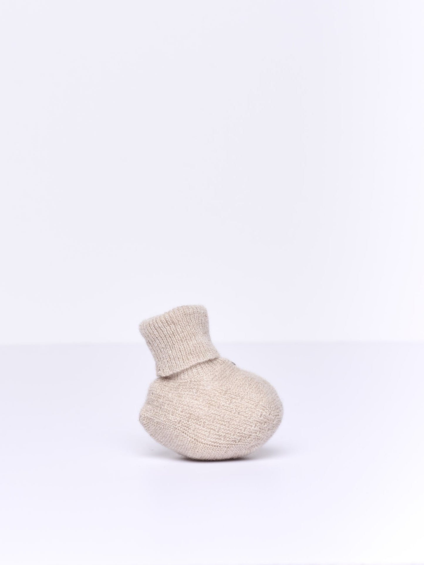Wedoble - LITTLE LOVE Carapins Tricotados em Lã Merino e Caxemira Bege