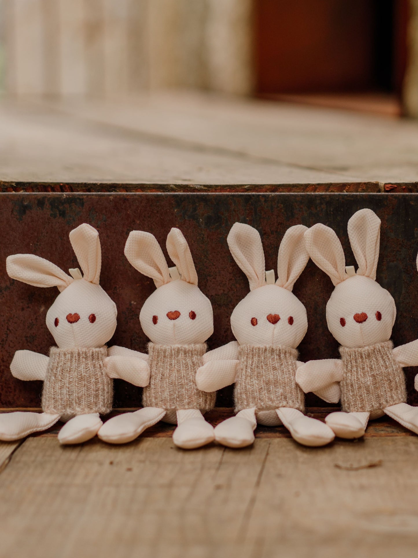 Wedoble - BUNNY AND FRIENDS Coelhinho de Peluche Castanho Mouliné