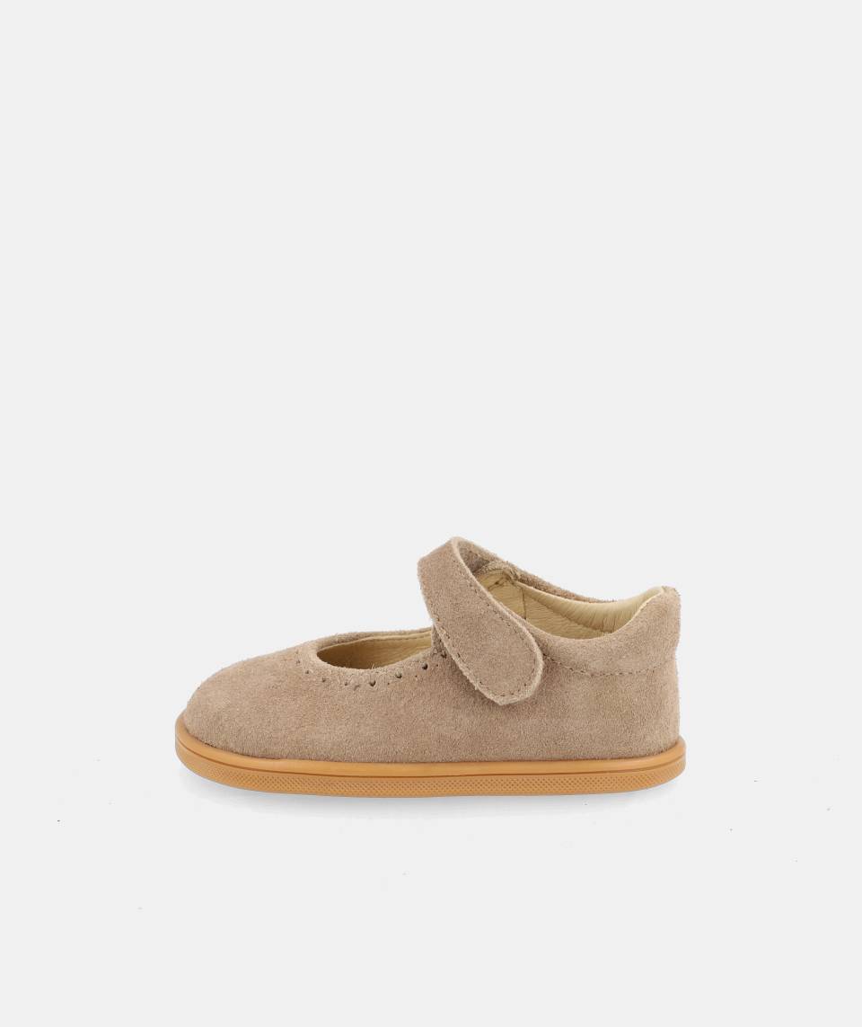Sapatos Mercedes Blanditos by Crio's  - Delhi