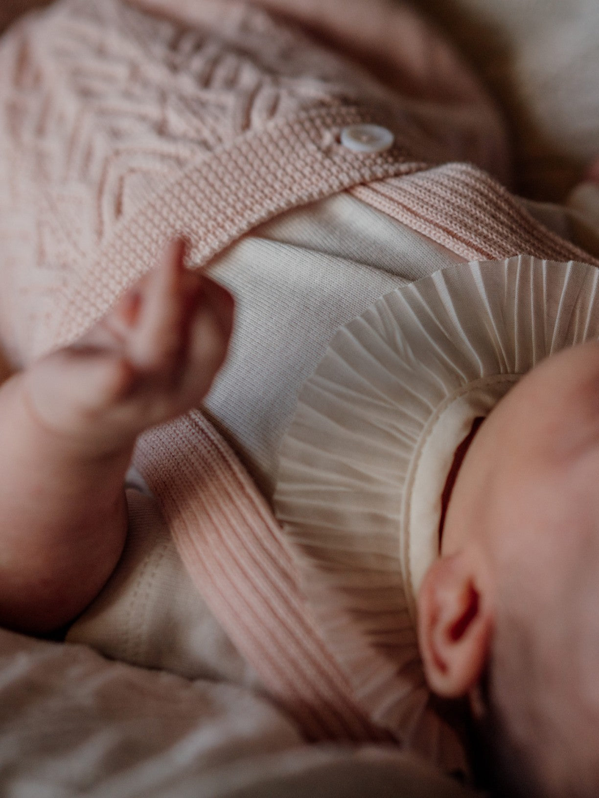 Fofo de alças tricotado em algodão orgânico - ROMANTIC SPRING DAY