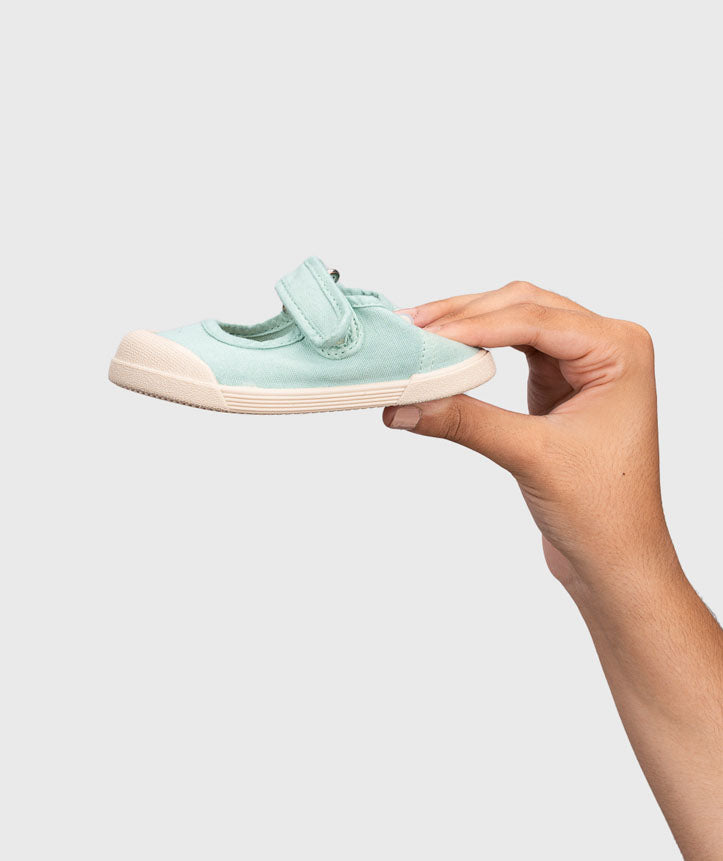 Sapatilhas de Lona Mercedes Igor