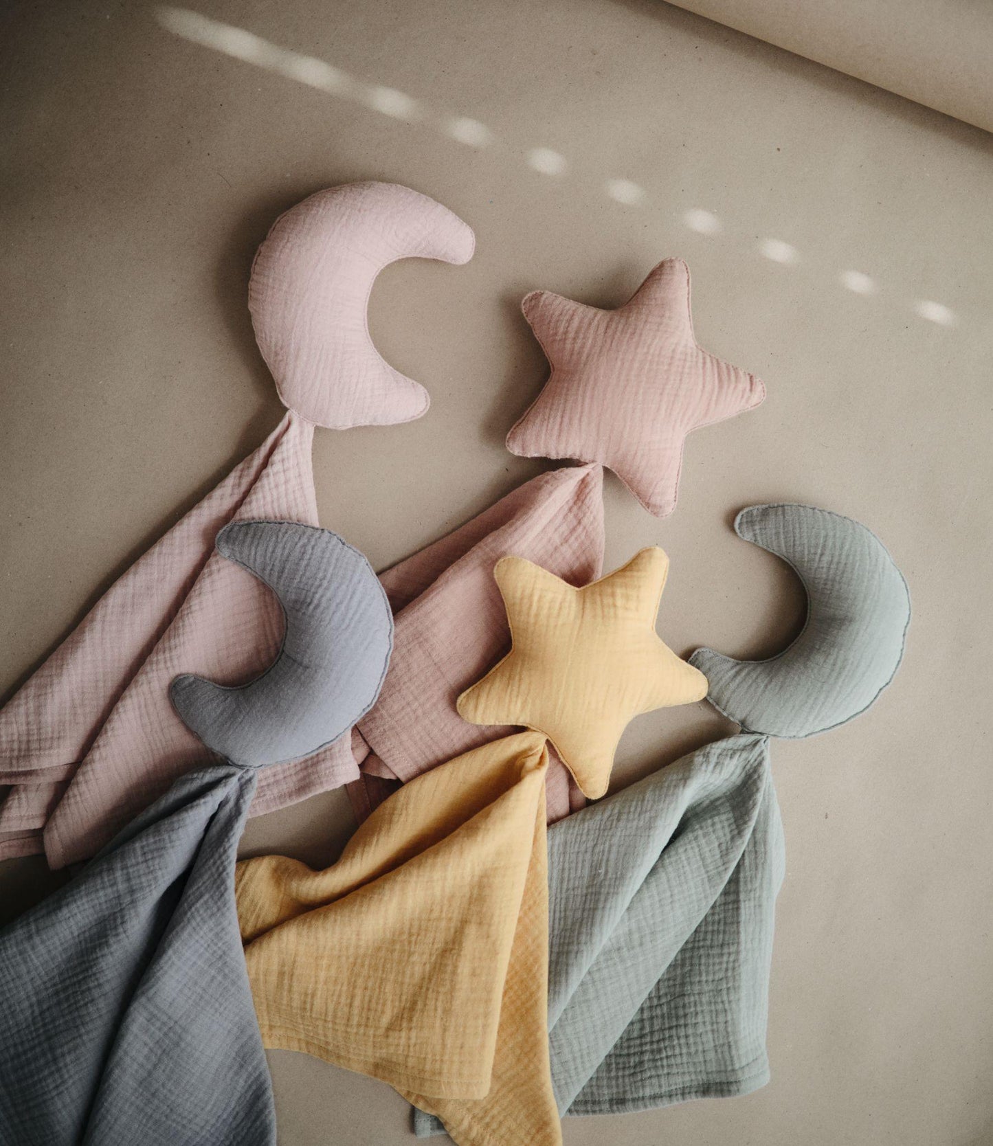 Doudou Lovely Star - Natural - Loja Papás & Bebés