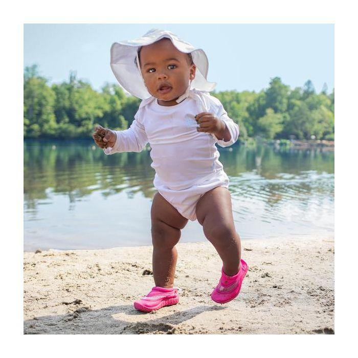 Chapéu com Proteção Solar 50+ com Aba Larga White - Loja Papás & Bebés