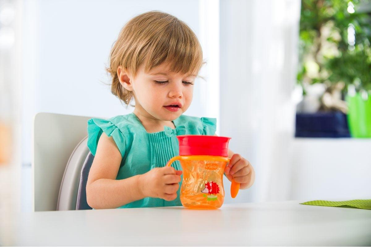 Copo de Refeição 360º 12m+ - Verde - Loja Papás & Bebés