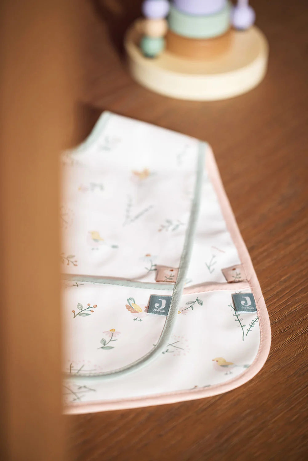 Jollien Pack de 2 Babetes Impermeáveis – Lovely Birds