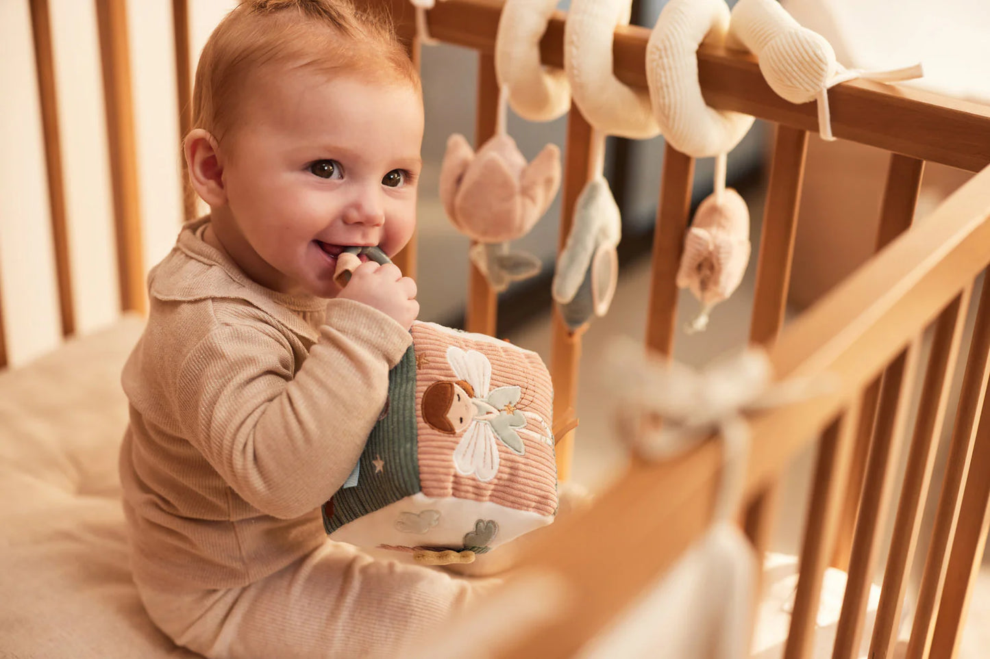 Jollein Cubo de Atividades – Lovely Birds