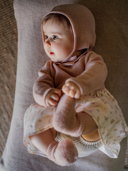 Wedoble - LITTLE LOVE 
Touca tricotada em Lã Merino e Caxemira Rosa Médio