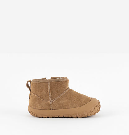 Botas Victoria - Halo Camurça & Efeito Borrego