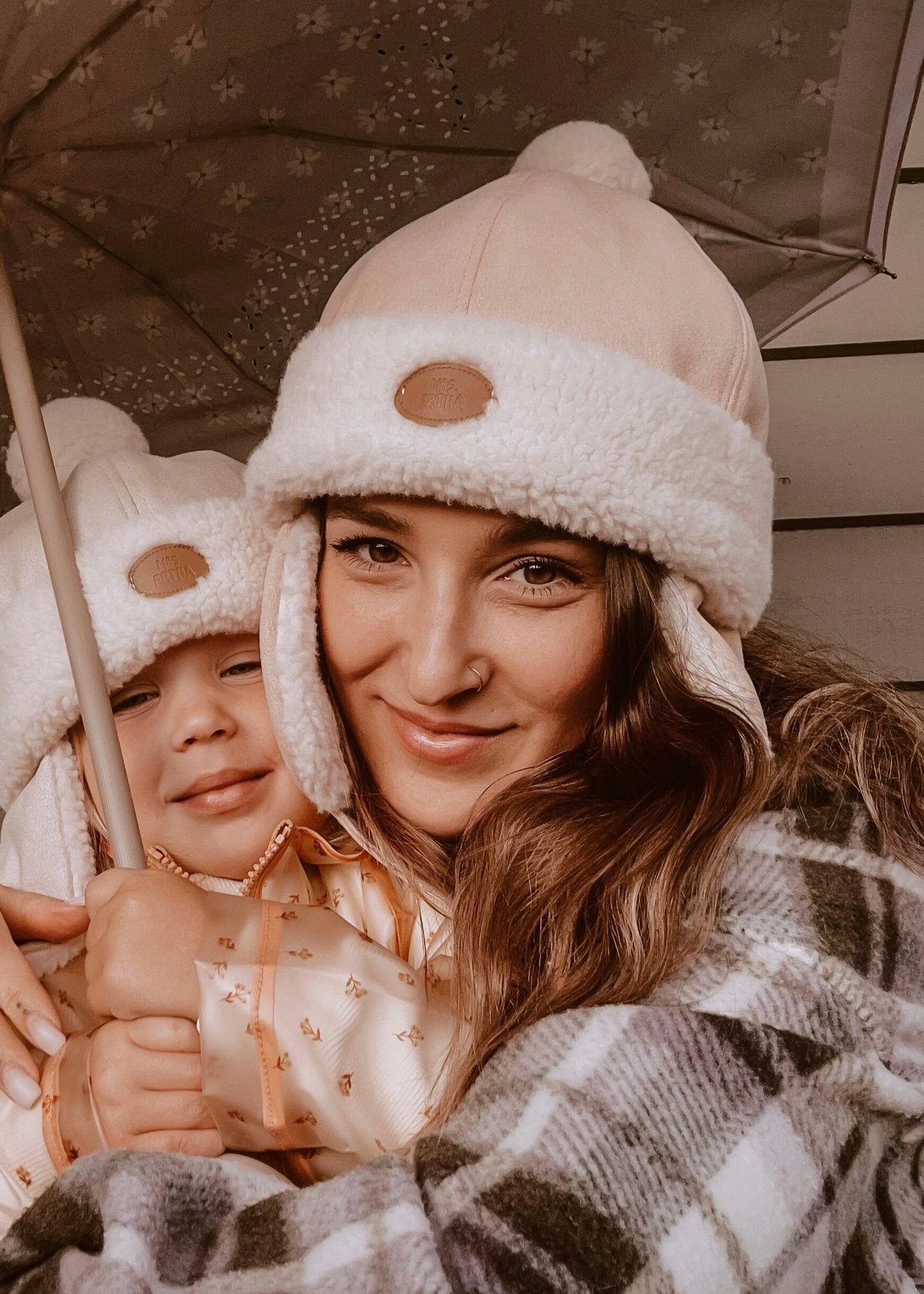 Mrs Ertha Gorro Aviador - Blush