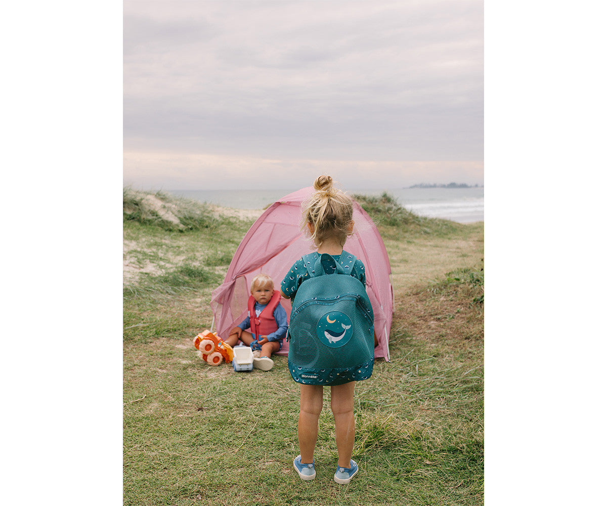 Mochila Infantil Anti-Areia Monnëka Whale Teal