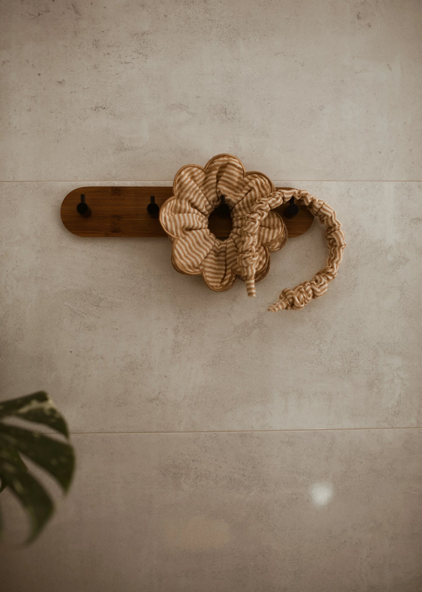 Elástico para Cabelo Scrunchie Toffee Lines | Mrs Ertha