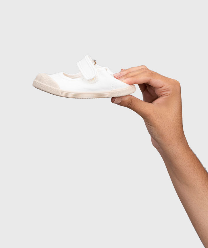 Sapatilhas de Lona Mercedes Igor