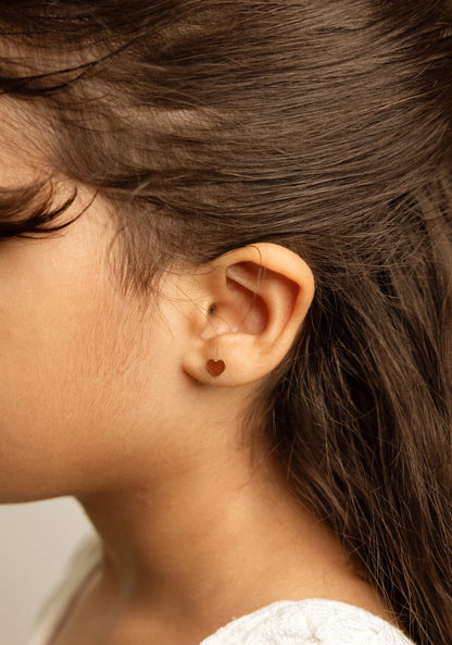 Brincos Studs Earrings - Tiny Heart