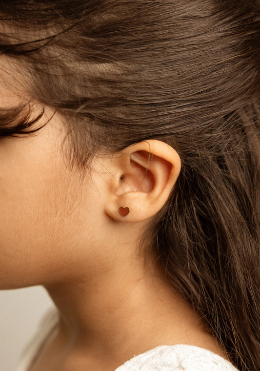 Brincos Studs Earrings - Tiny Heart