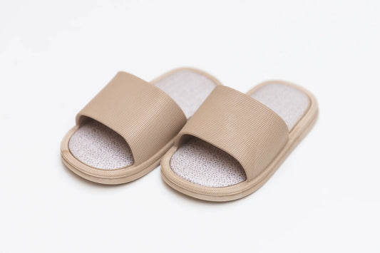 Slippers - Chinelos Taupe
