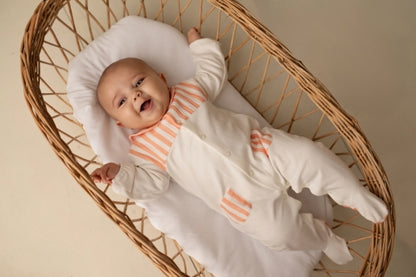 Mighty Love - Babygrow com Riscas Coral e Gola Redonda Maria Manuel