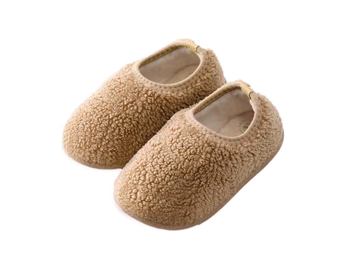 Slogges -  Pantufa Peanut